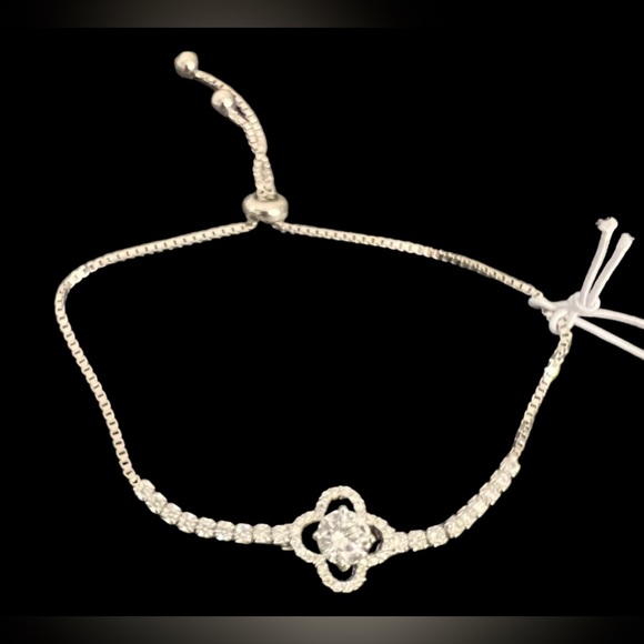 New Cote D’ Argent  Sterling Silver CZ Adjustable 4 Leaf  Bracelet - Picture 4 of 16